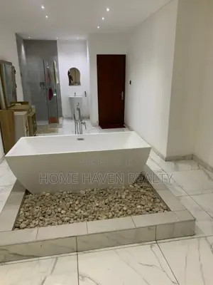 Furnished 3bdrm House in Hills, East Legon for rent