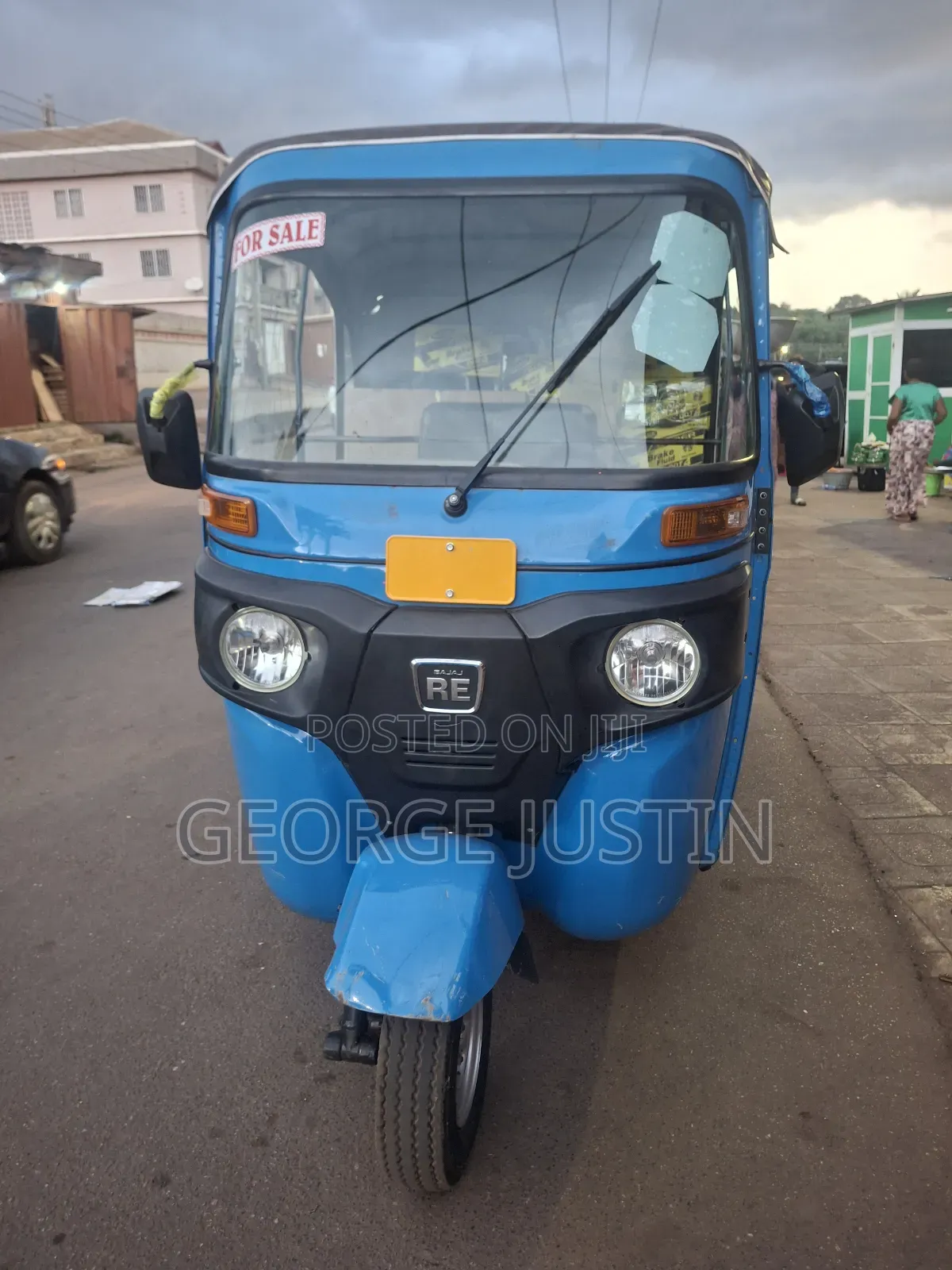 Bajaj RE 2025 Blue