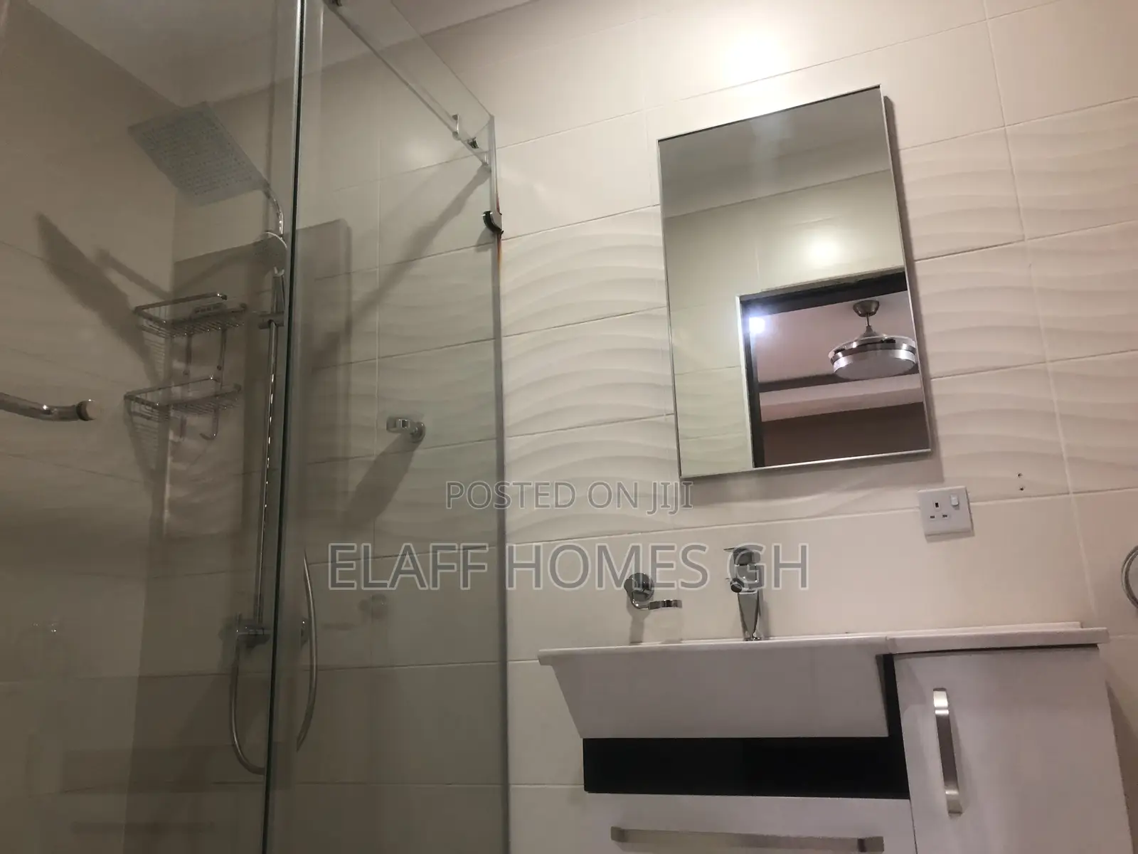 4bdrm Townhouse / Terrace in Elaffhomesgh, East Legon for rent