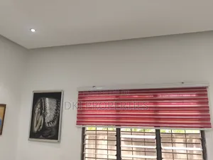3bdrm House in Dki Properties, Oyibi for sale