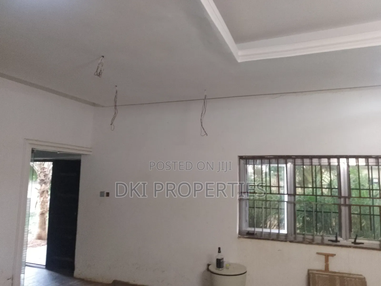 3bdrm House in Dki Properties, Oyibi for sale