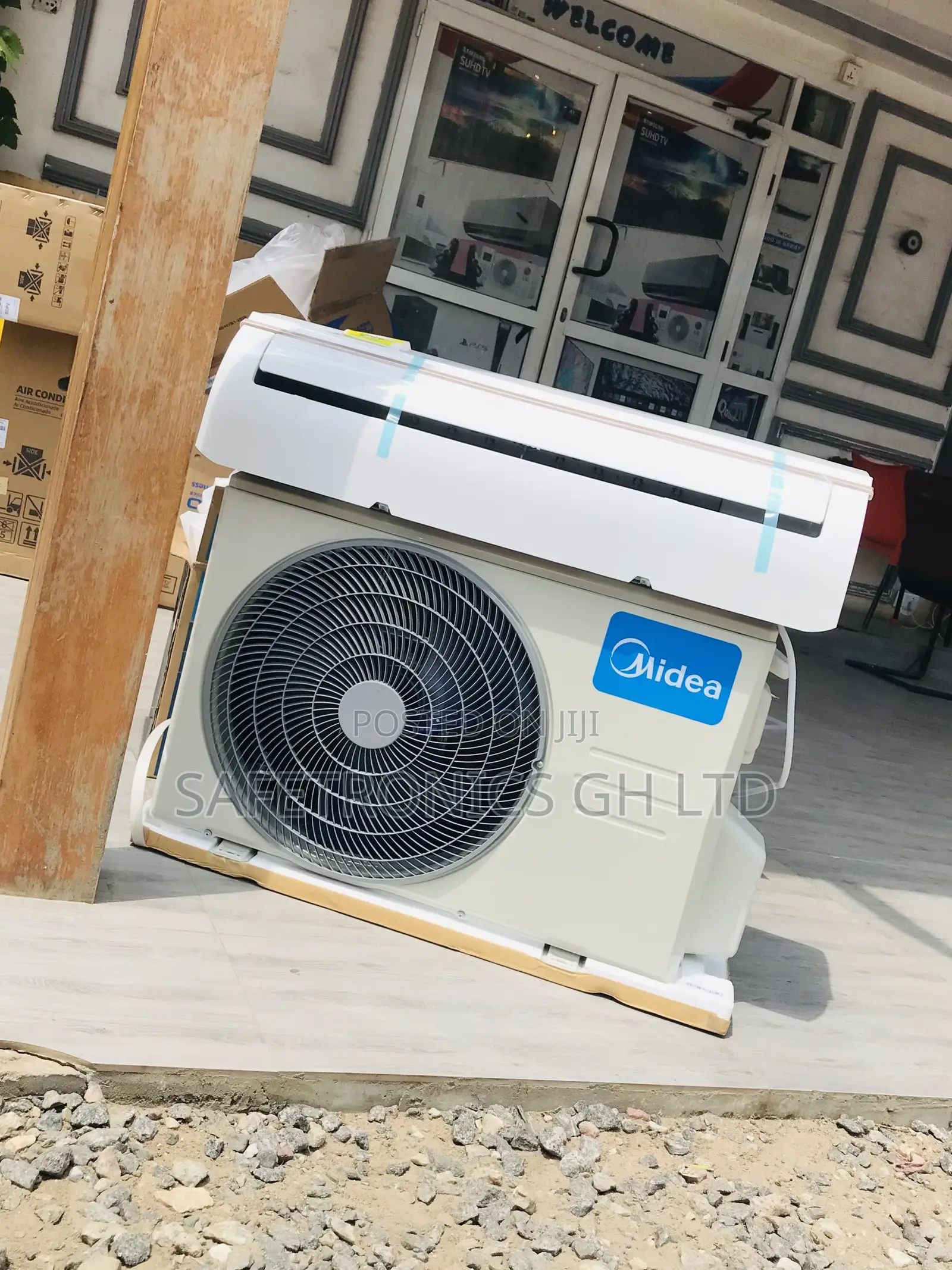 Try Auto Defrost 1.5 Horsepower Split Mide Ac