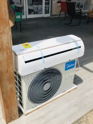 Trust Auto Restart Midea 1.5 Horsepower Split White Ac