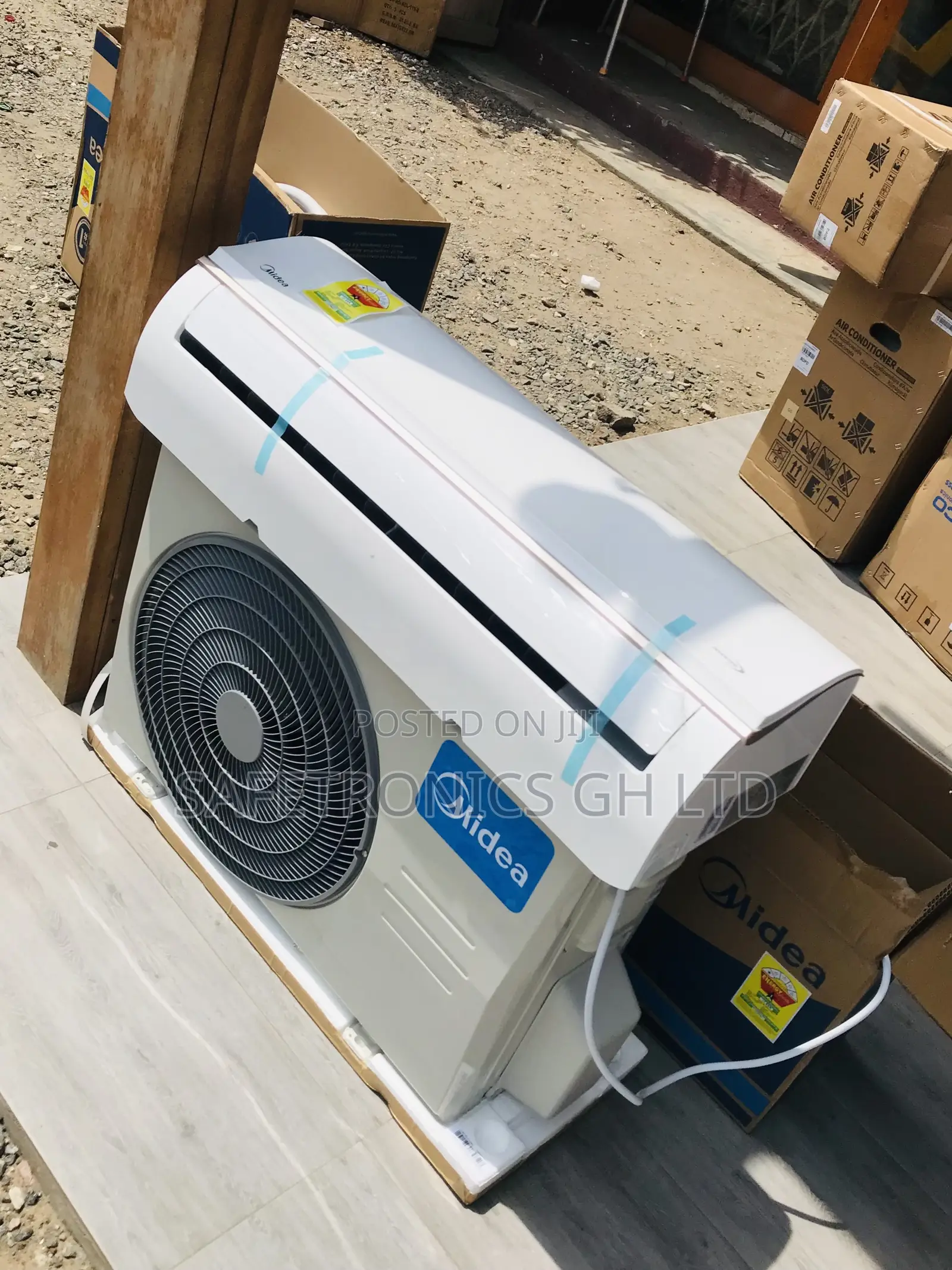 Shop High Density 1.5 Horsepower Split R410 Midea Ac