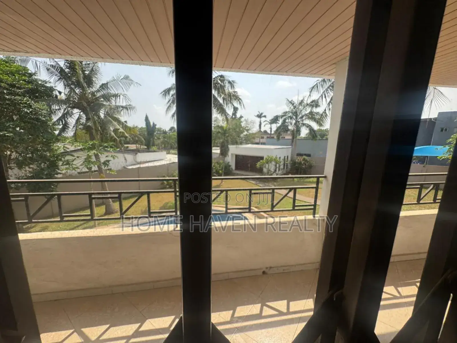 5bdrm House in Abelemkpe for rent