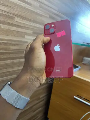 Apple iPhone 13 128 GB Red