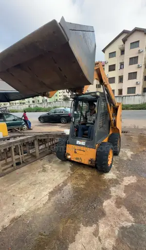 Case 420 S 3 Skid Loader