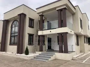 3bdrm Townhouse / Terrace in Elaffhomesgh, East Legon for rent