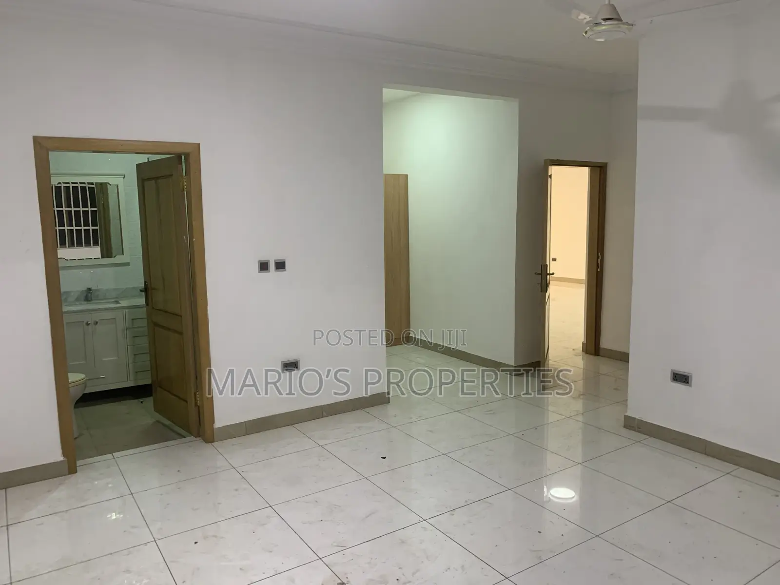 3bdrm Apartment in Mario’S Properties, Adjiriganor for rent