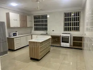 3bdrm Apartment in Mario’S Properties, Adjiriganor for rent