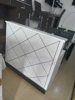 Mono Reception Desk