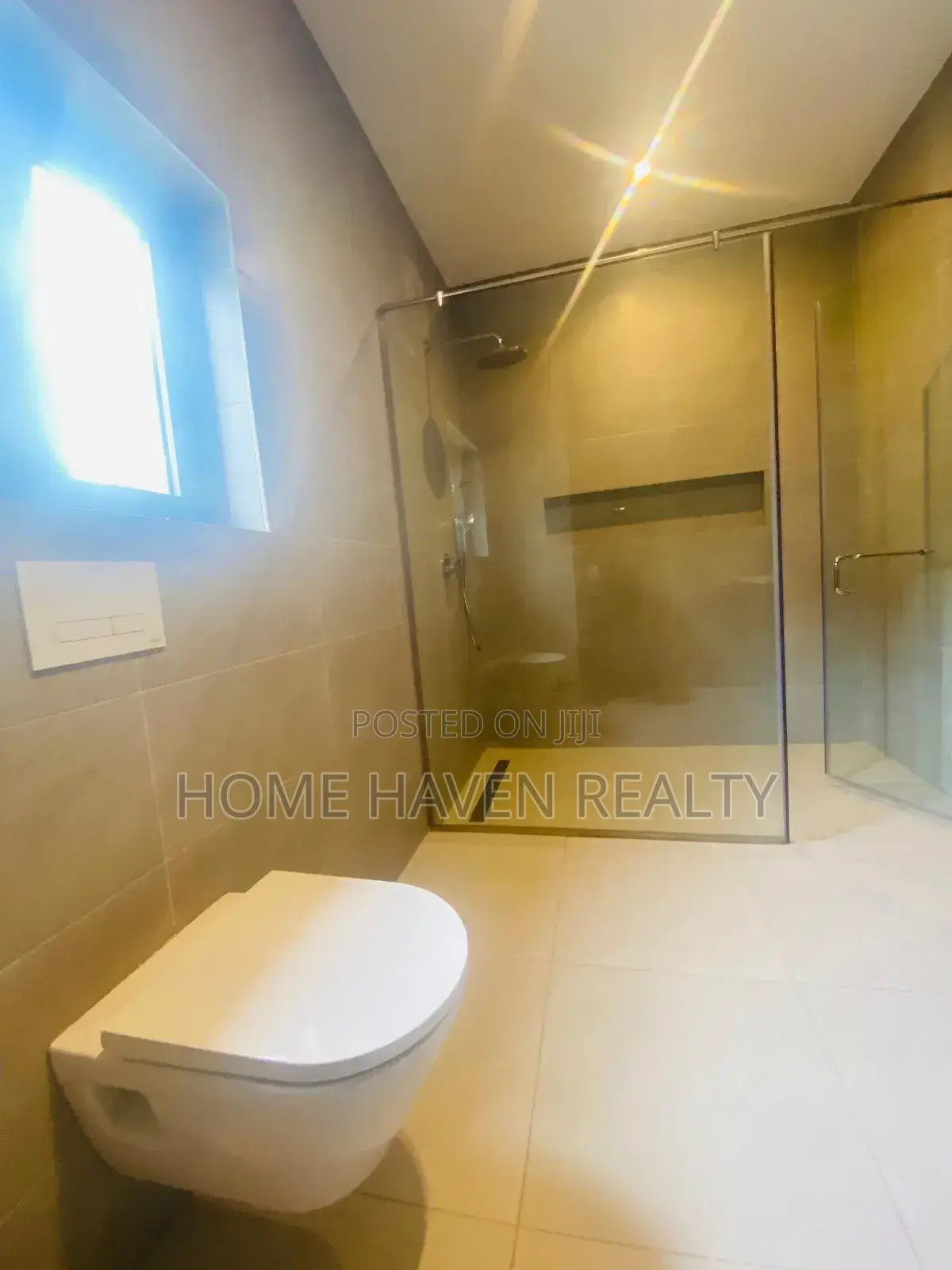 3bdrm House in Roman Ridge, Airport Residential Area for rent