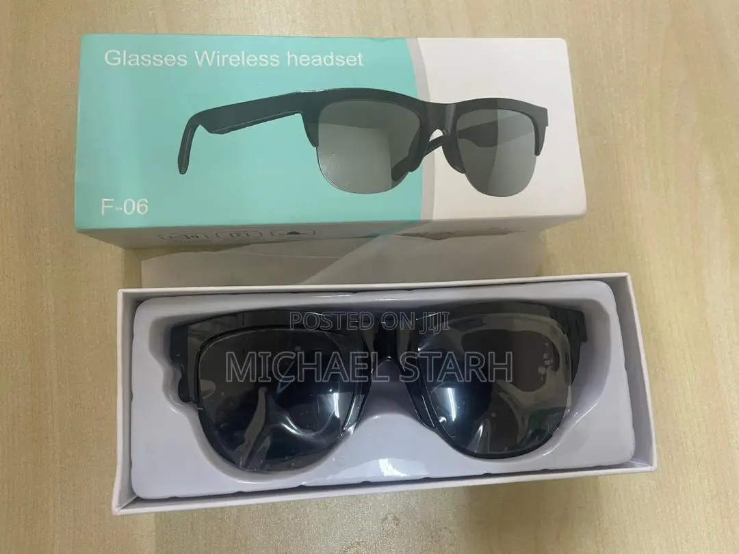 Smart Glasses/Sunglasses With Wireless Bluetooth Earphones