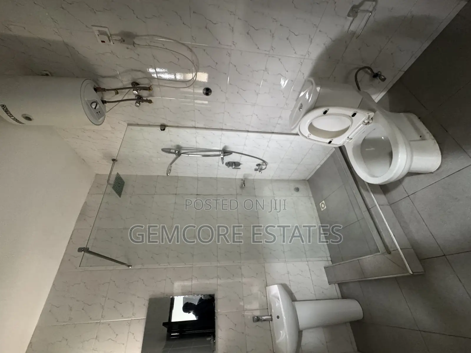 2bdrm Apartment in East Legon Hills, Ashaley Botwe for rent