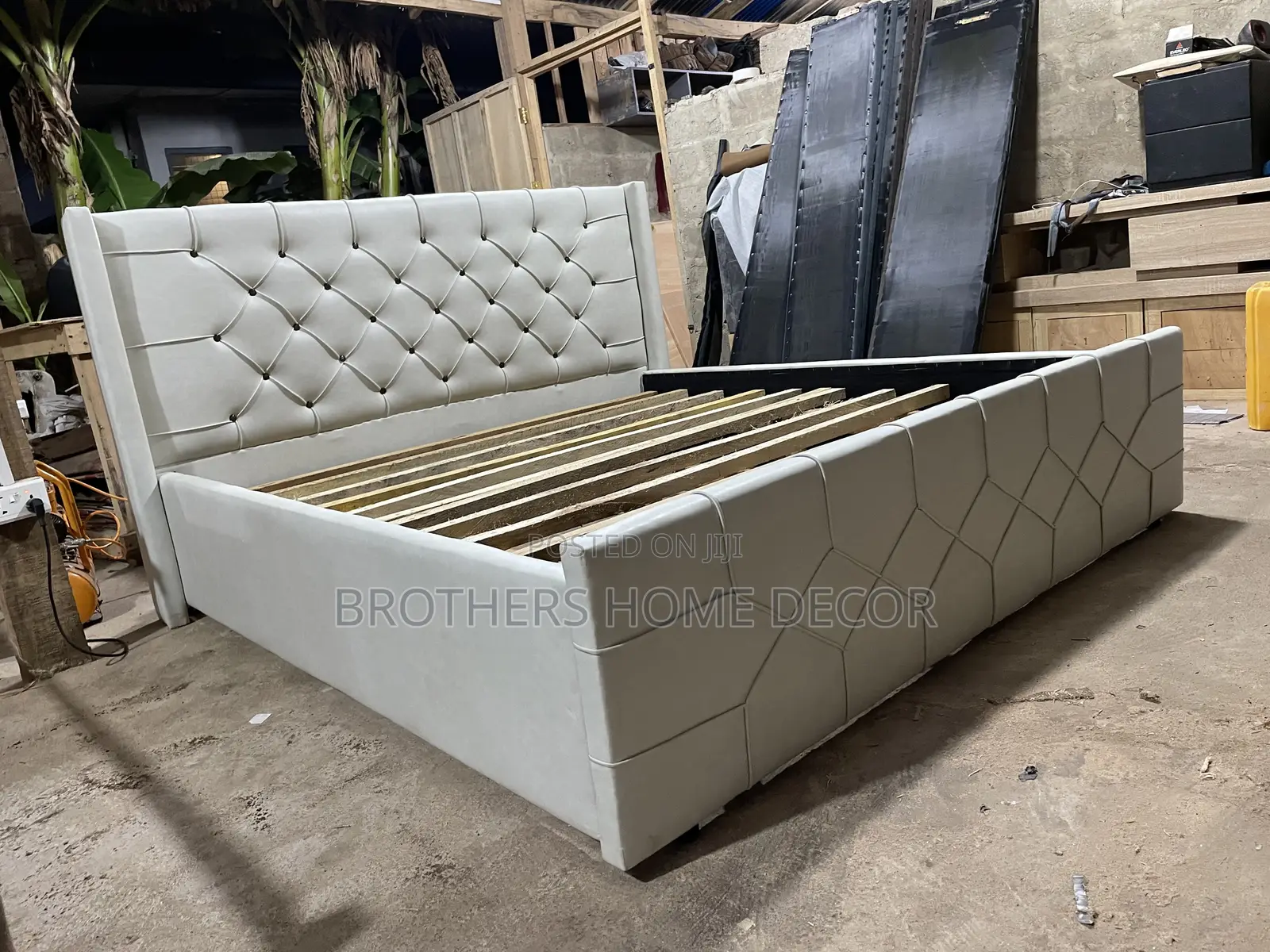 Jelly Light Off White Queen Size 72x75 Bedframe