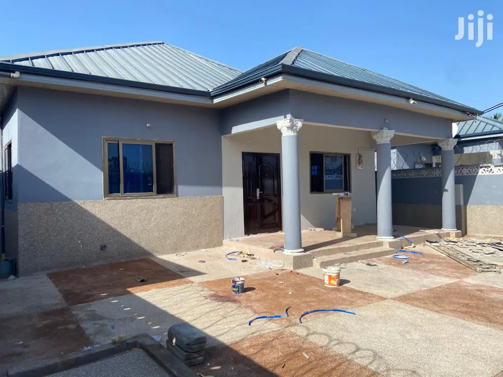 3bdrm House in Bronko Housing, Accra Metropolitan for rent
