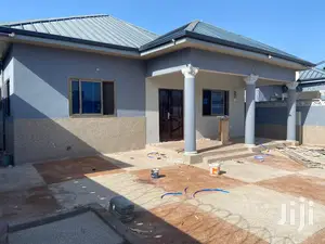 3bdrm House in Bronko Housing, Accra Metropolitan for rent