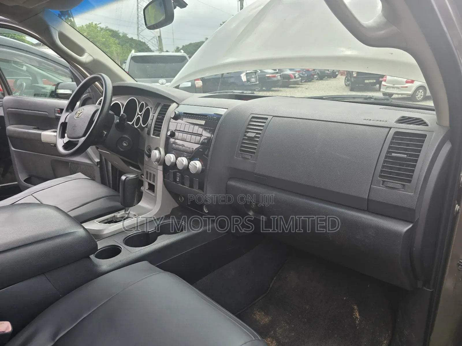 Toyota Tundra CrewMax Limited 5.7L 2009 Gray