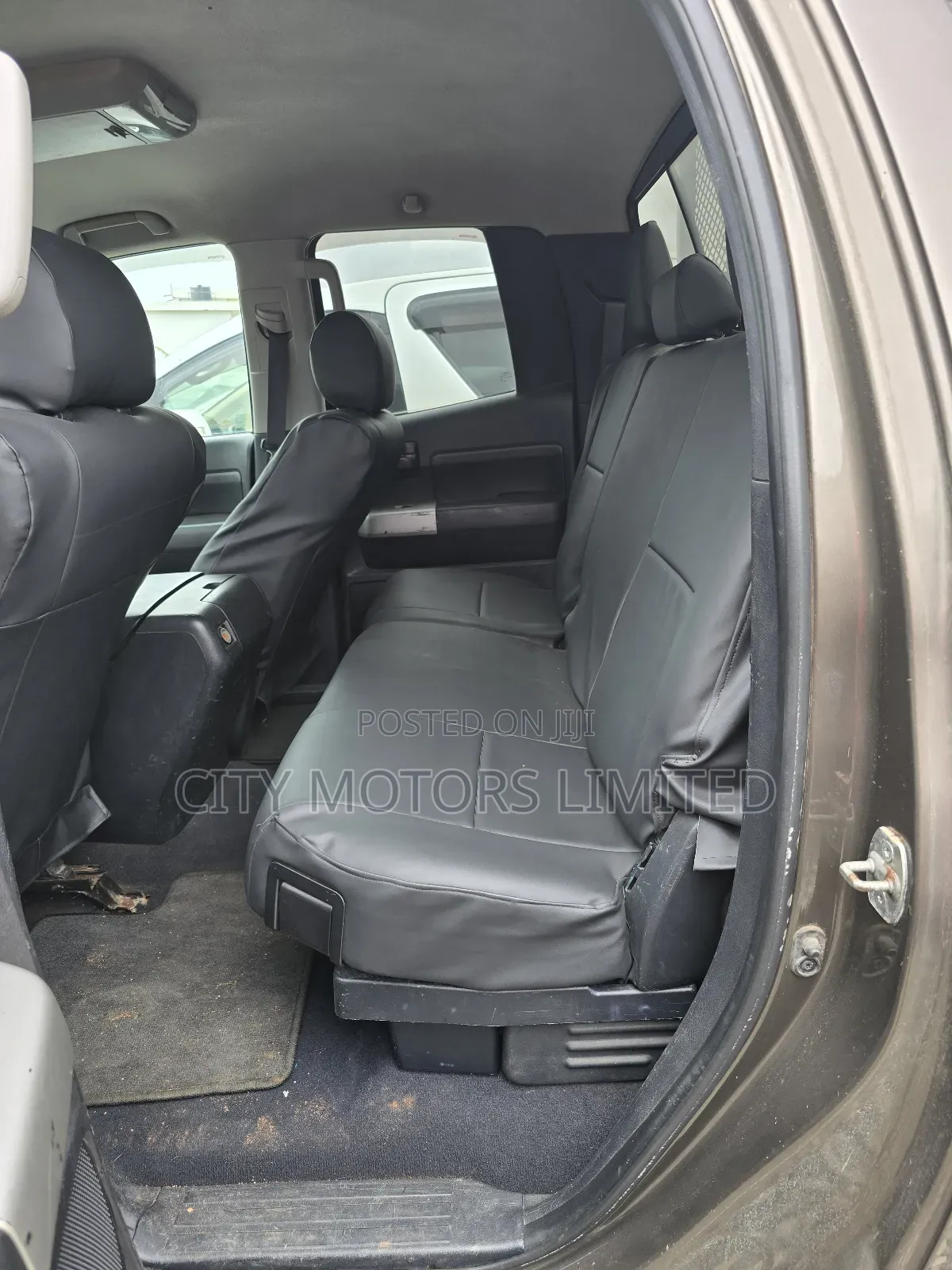 Toyota Tundra CrewMax Limited 5.7L 2009 Gray