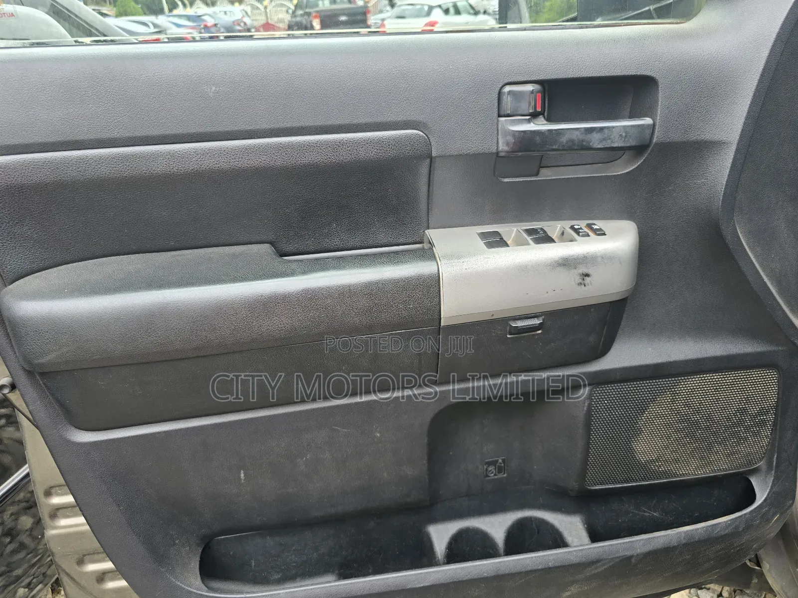 Toyota Tundra CrewMax Limited 5.7L 2009 Gray