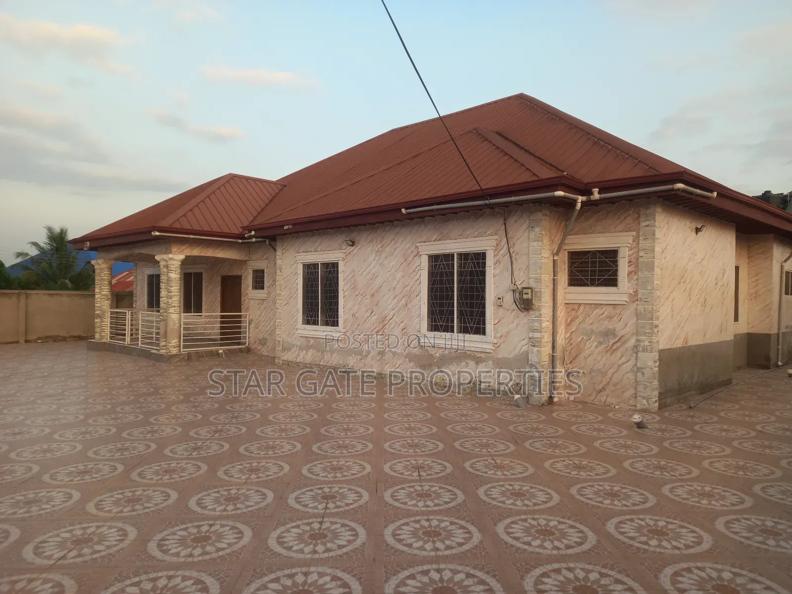 5bdrm House in Ejisu Akyawkrom., Kumasi Metropolitan for sale