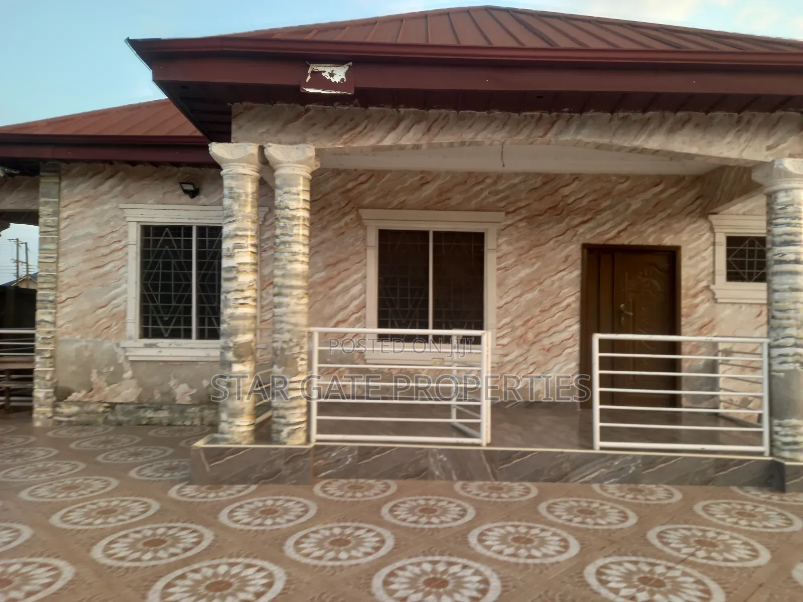 5bdrm House in Ejisu Akyawkrom., Kumasi Metropolitan for sale