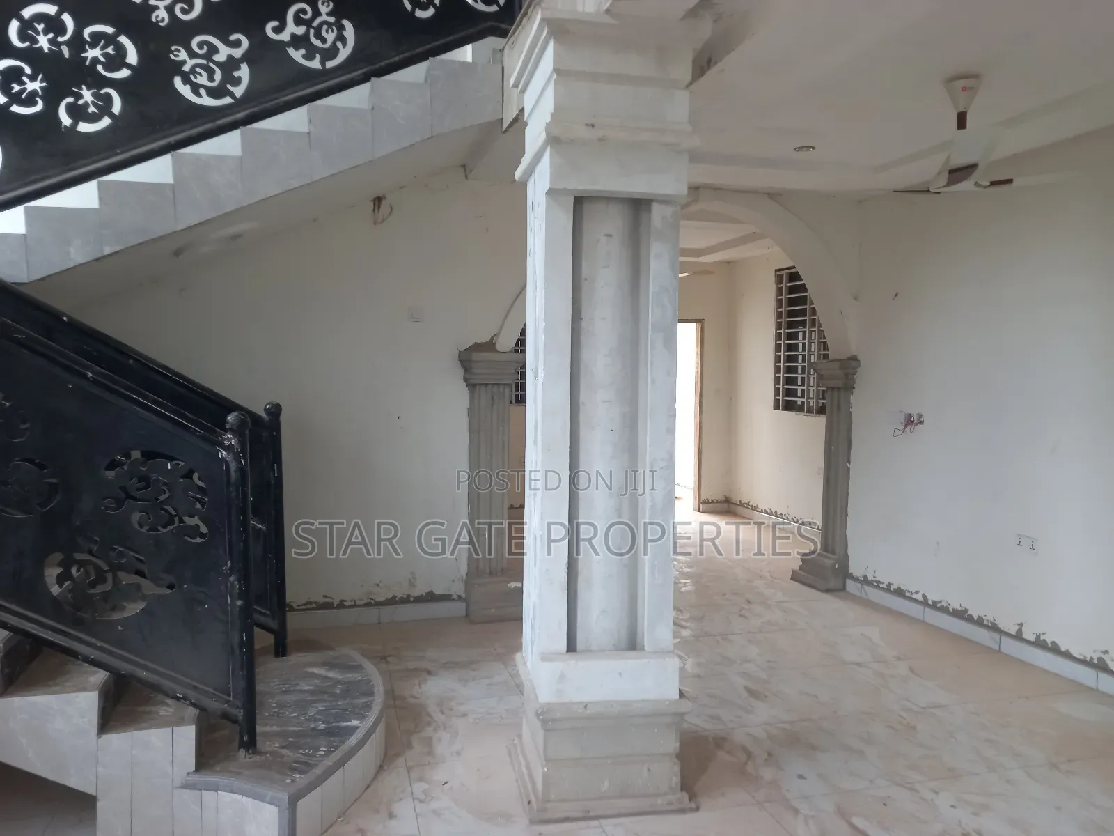 5bdrm House in Buoho, Kumasi Metropolitan for sale