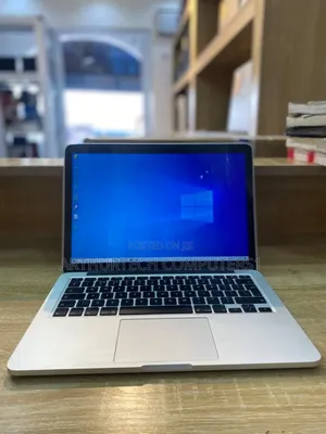 Laptop Apple MacBook Pro 2015 8GB Intel Core I5 SSD 256GB