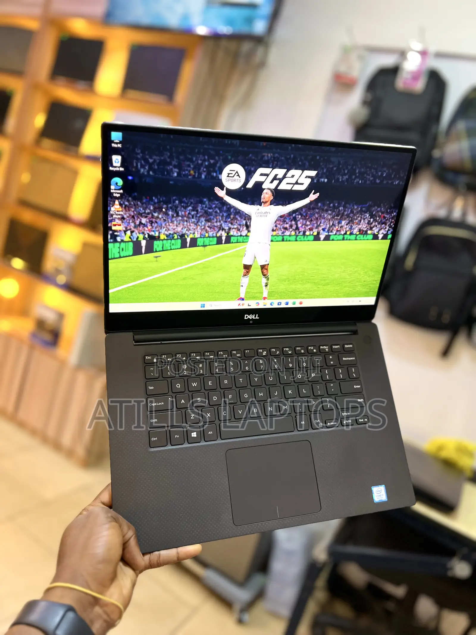 Laptop Dell XPS 15 9570 16GB Intel Core I7 SSD 512GB