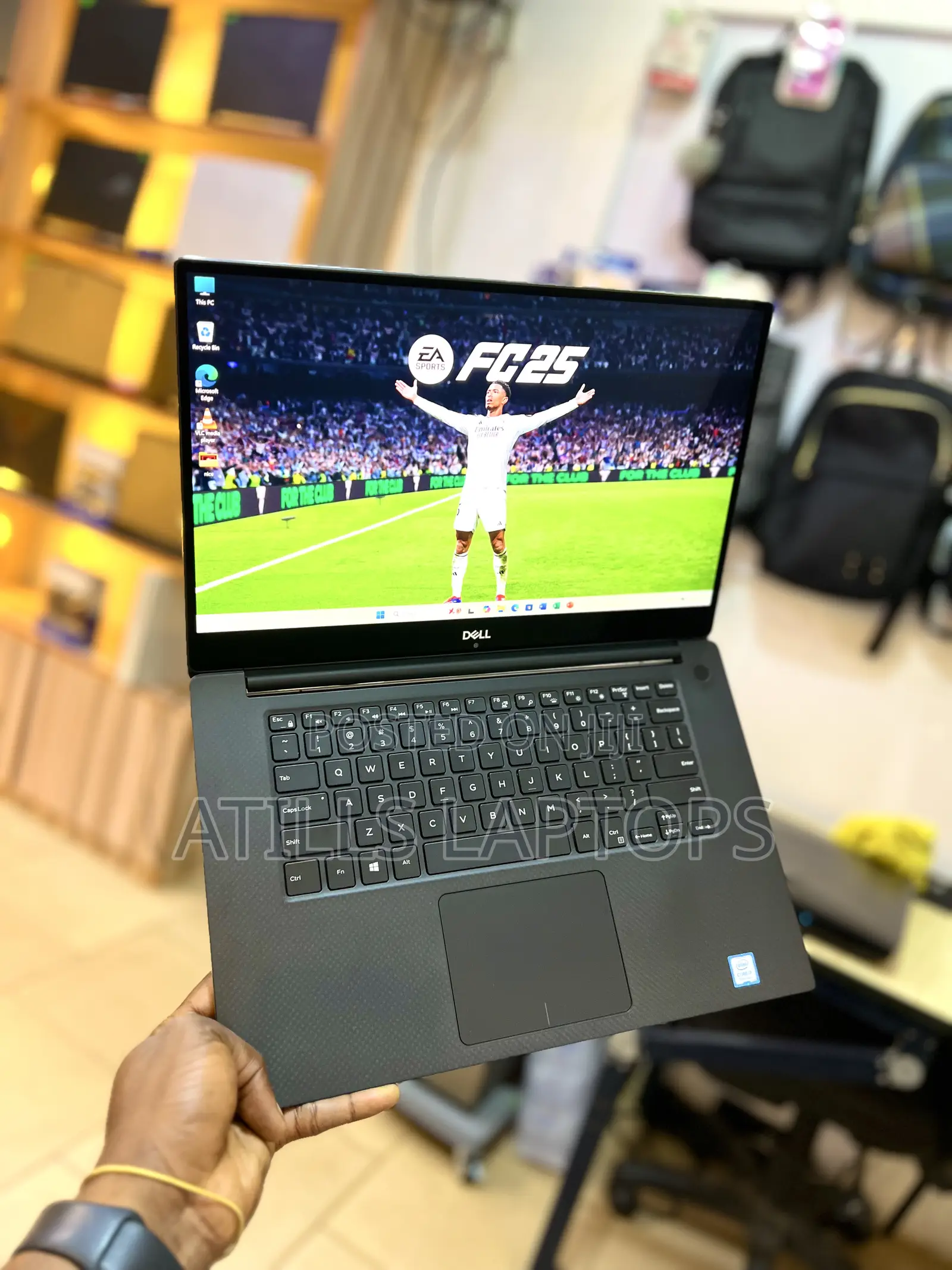 Laptop Dell XPS 15 9570 16GB Intel Core I7 SSD 512GB