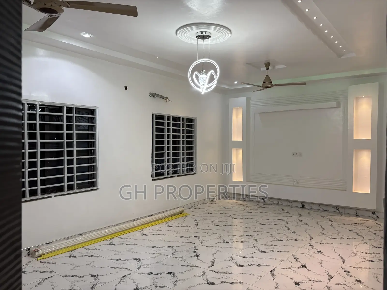 4bdrm House in Buokrom Estate Area., Kwabre for sale