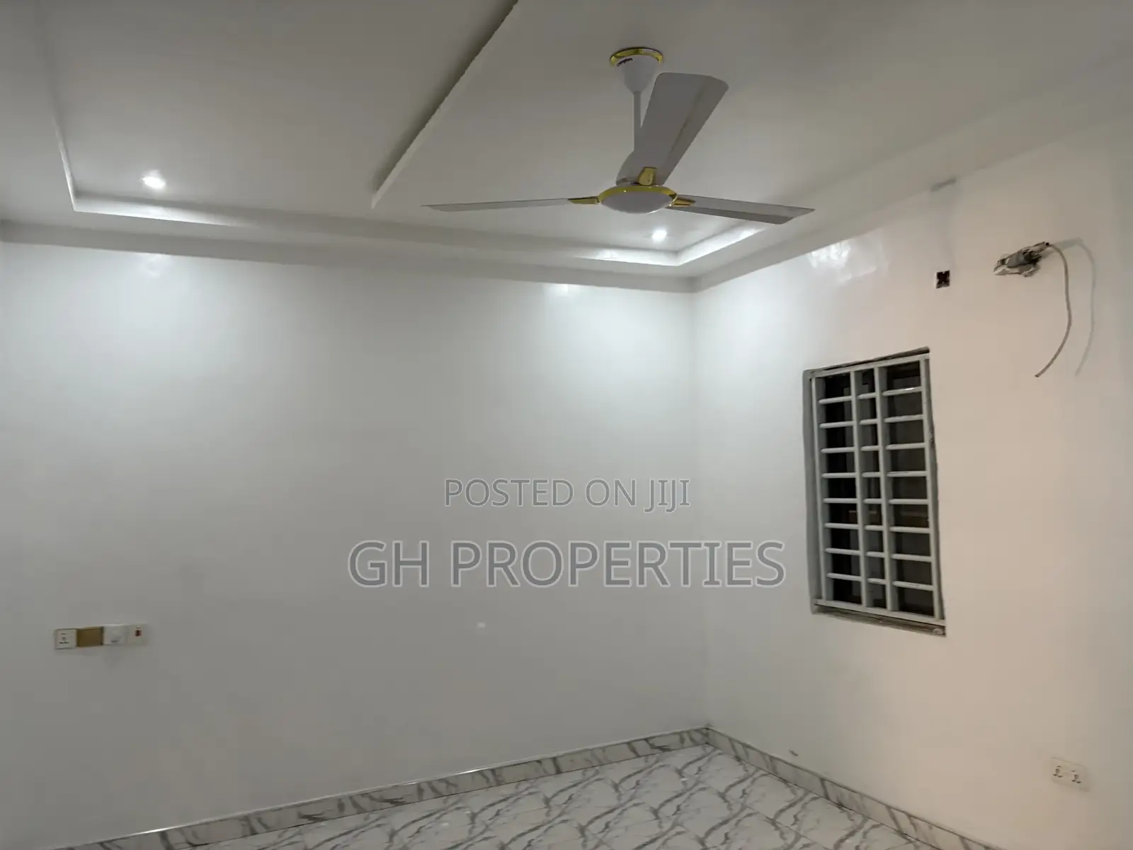 4bdrm House in Buokrom Estate Area., Kwabre for sale