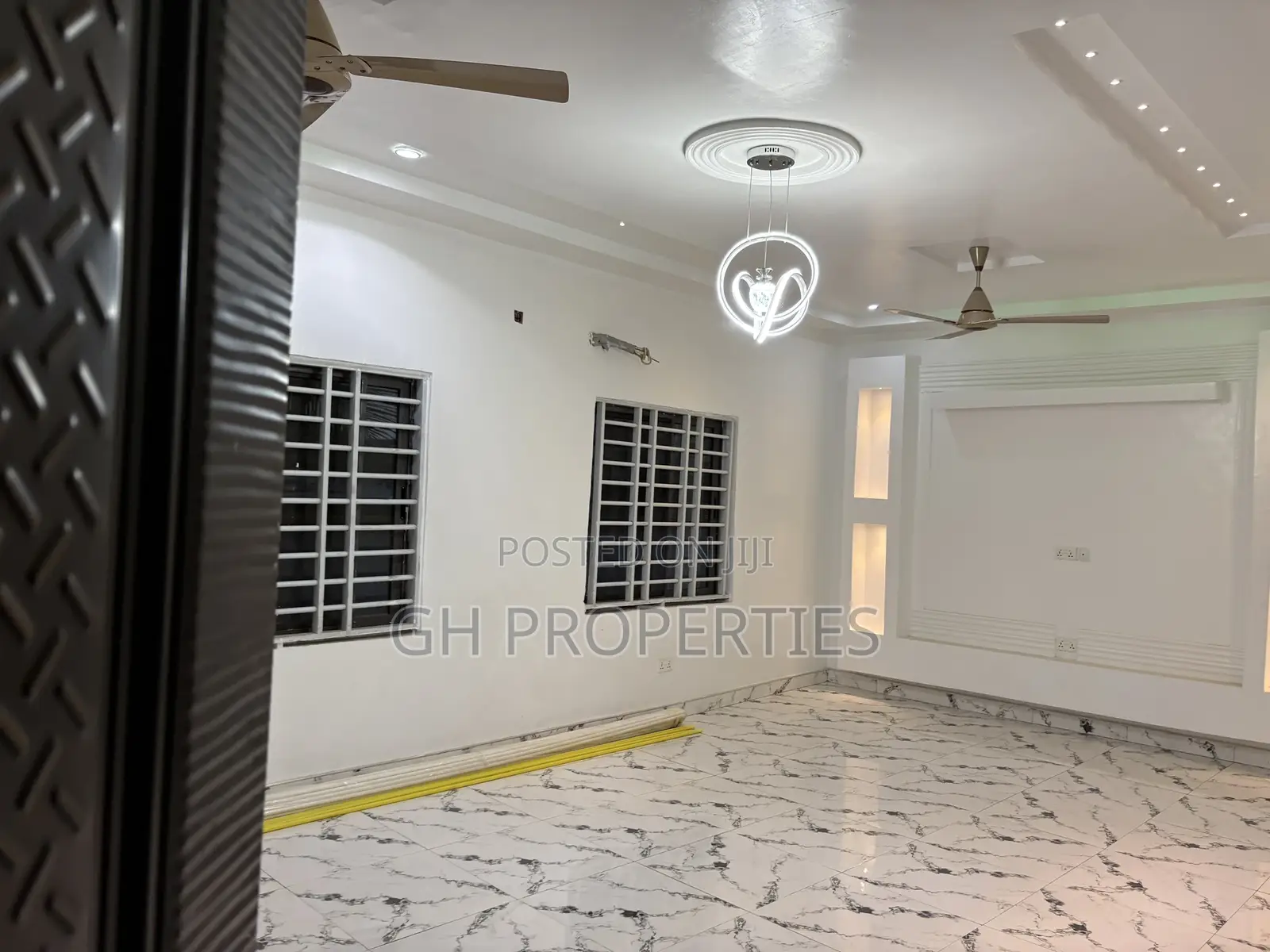4bdrm House in Buokrom Estate Area., Kwabre for sale