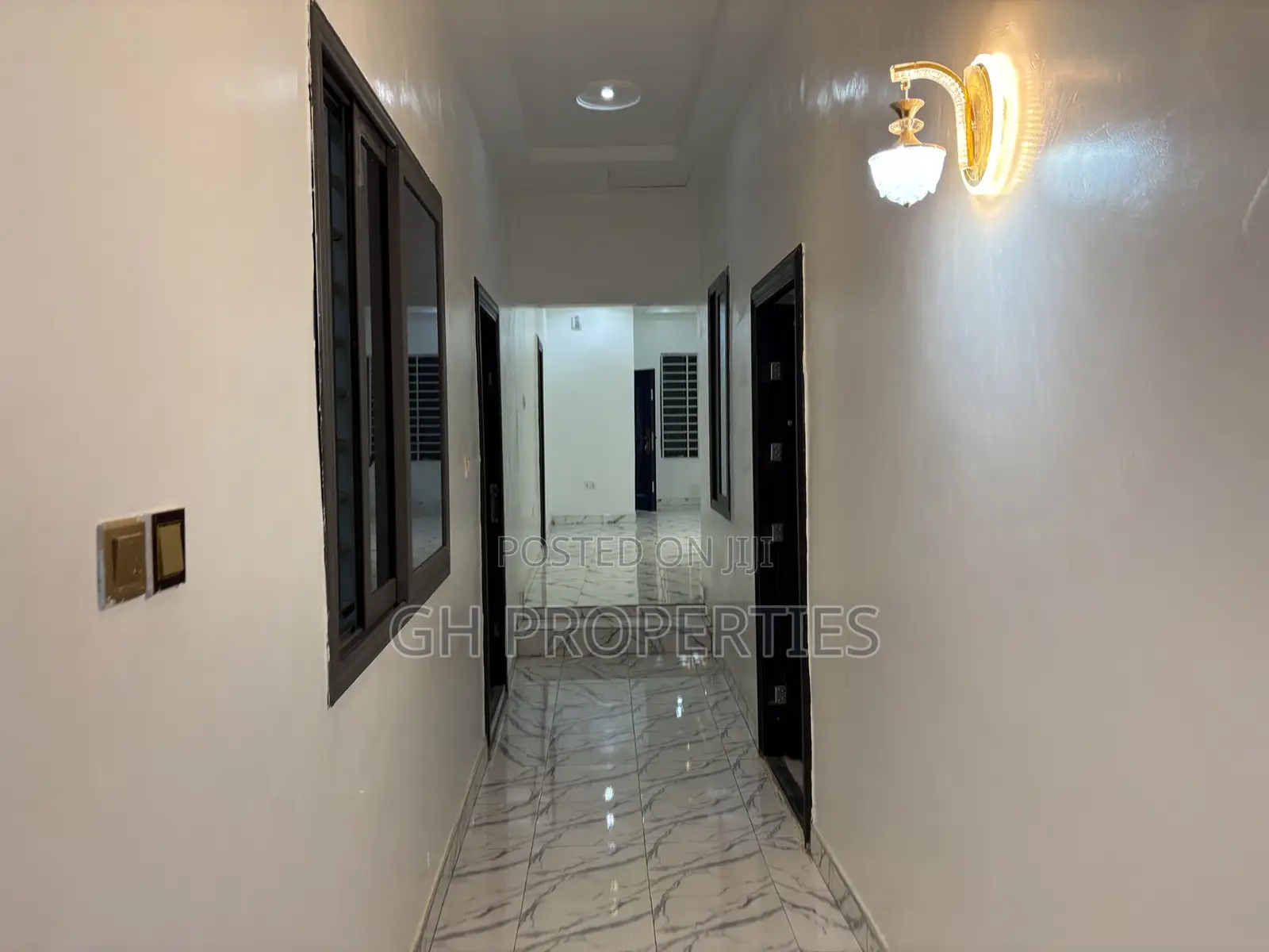 4bdrm House in Buokrom Estate Area., Kwabre for sale