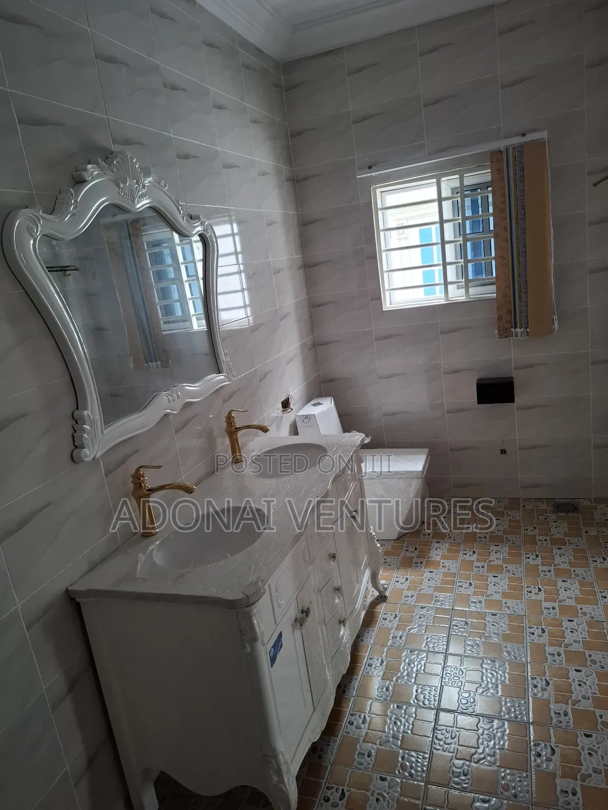 Furnished 4bdrm House in Atasomanso, Kumasi Metropolitan for sale