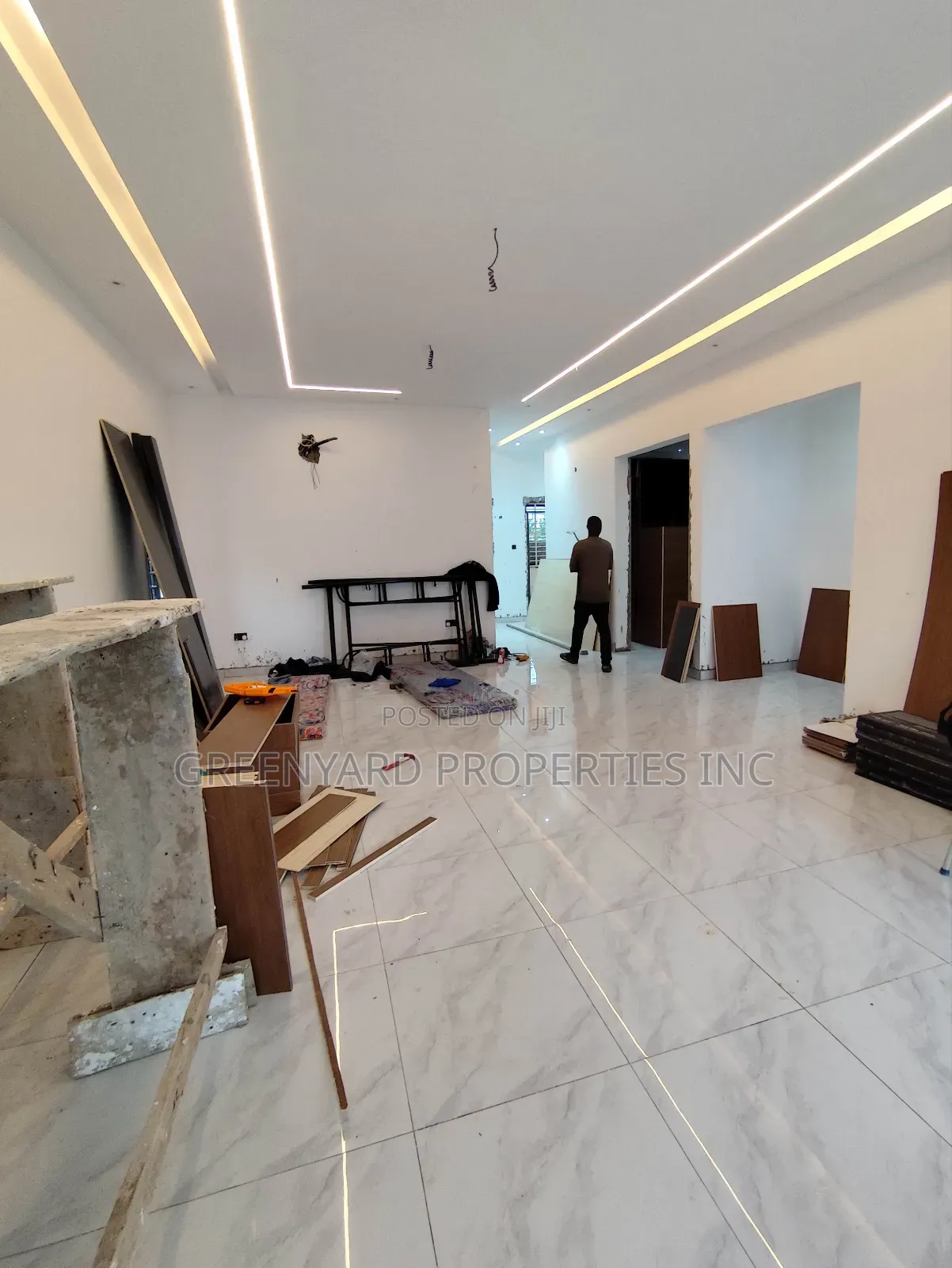 3bdrm House in Hills, East Legon for rent