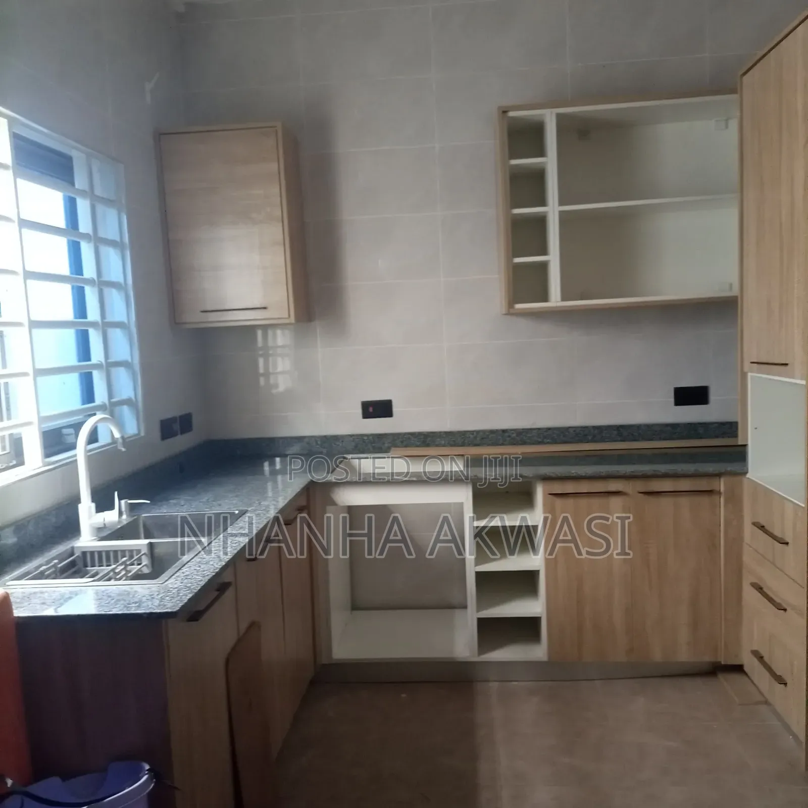 3bdrm House in Spintex Mant, Sakumono for rent