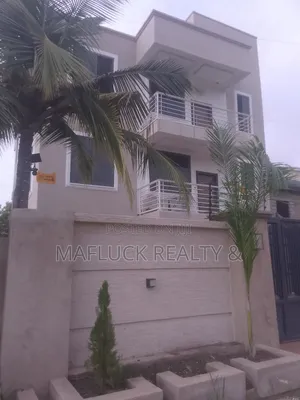 2bdrm Apartment in Lakeside Estate for rent