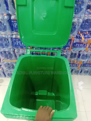 240l Dustbin