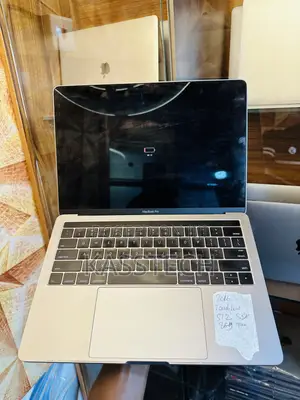 Laptop Apple MacBook Pro 2016 8GB Intel Core I5 SSD 512GB