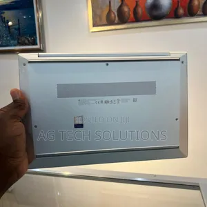 New Laptop HP EliteBook 830 G7 16GB Intel Core I7 SSD 512GB