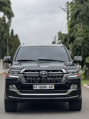 Toyota Land Cruiser 4.6 V8 VX-R 2015 Black