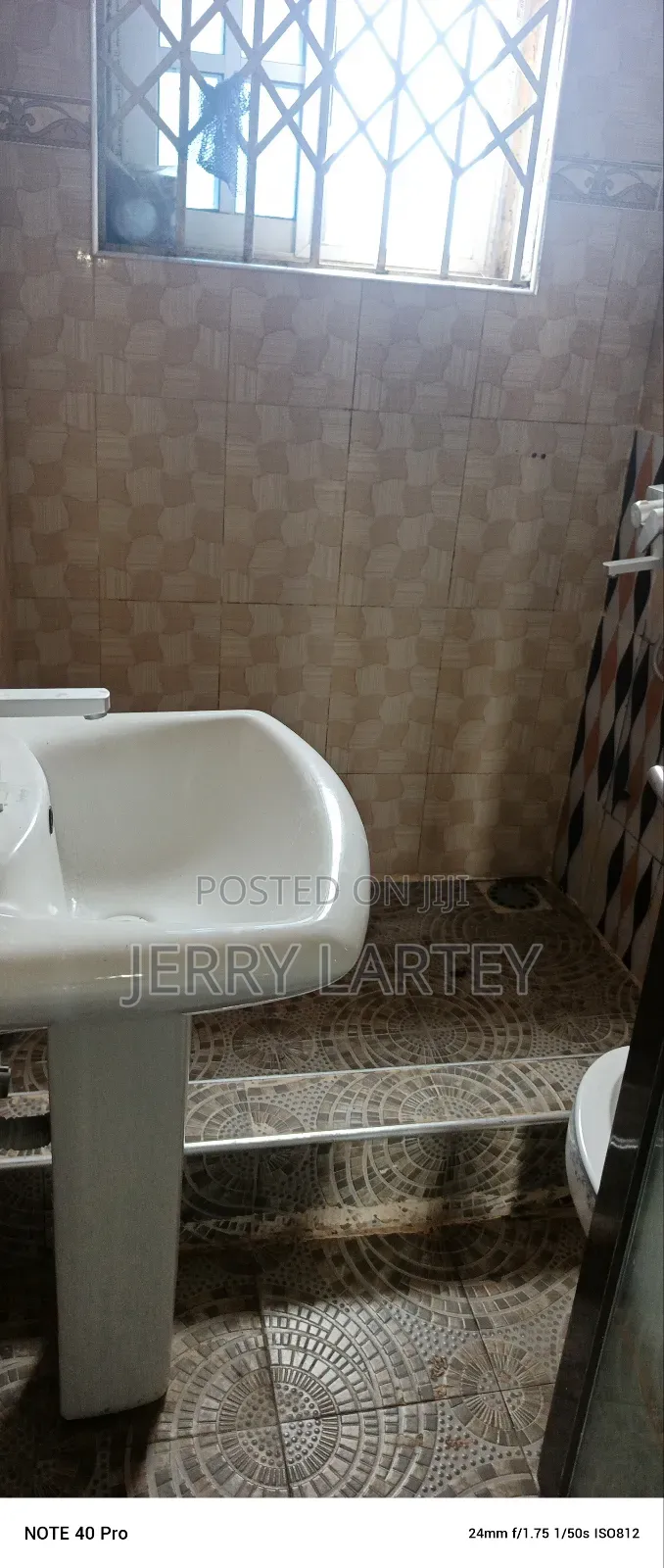 1bdrm Apartment in Dansoman Round About for rent