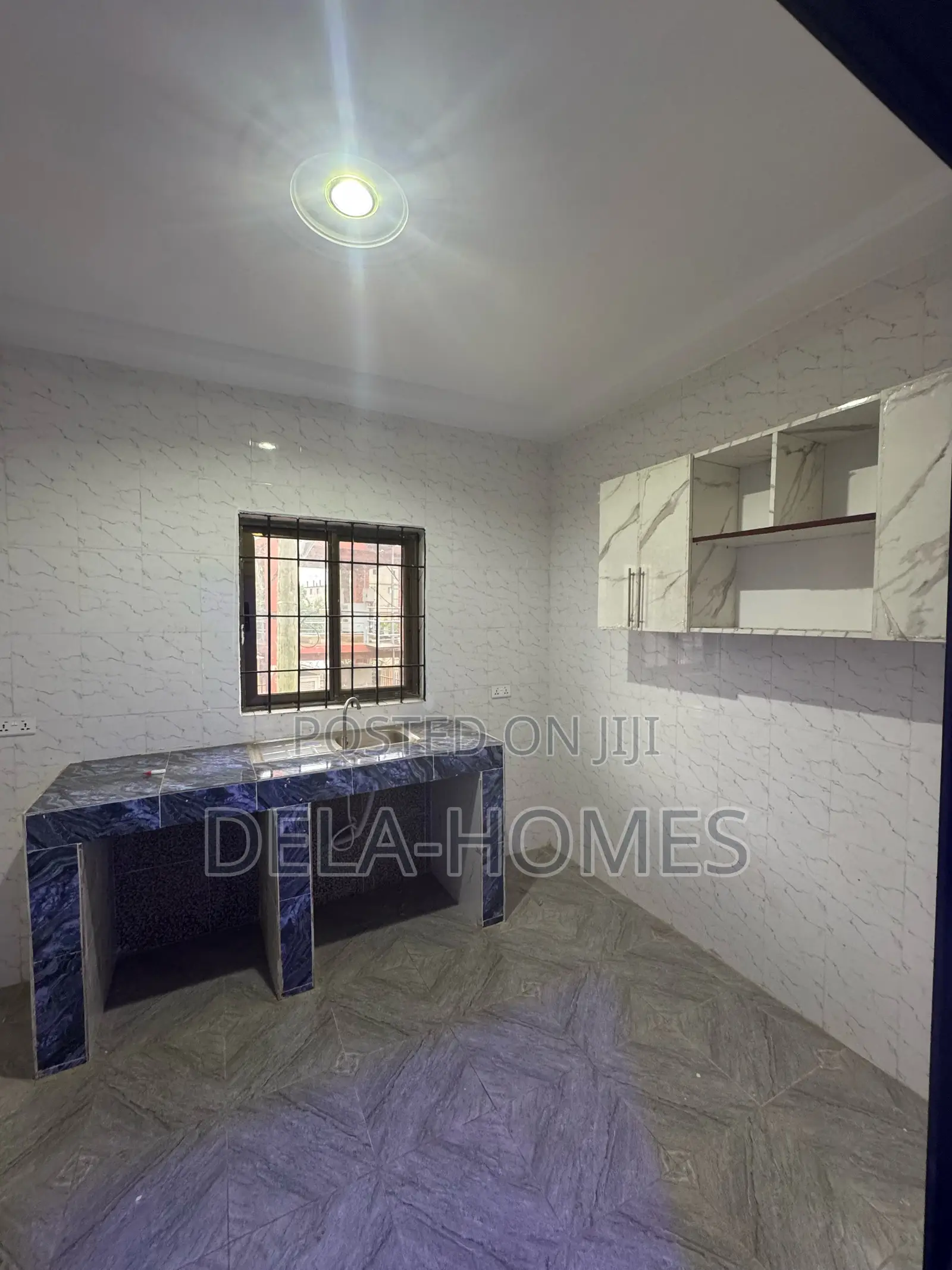 2bdrm Apartment in 300, Lake Side Estate for rent