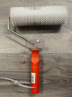 Spike Roller for Epoxy Floor – Bubble Remover for Screed