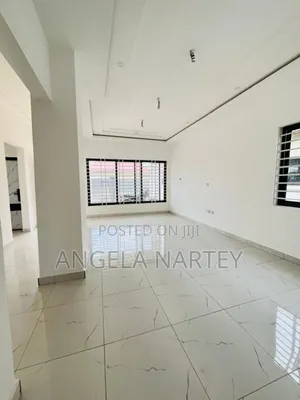 4bdrm House in Community 24, Tema Metropolitan for sale