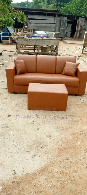 Quality 3 in 1sofa With Pillow and Table