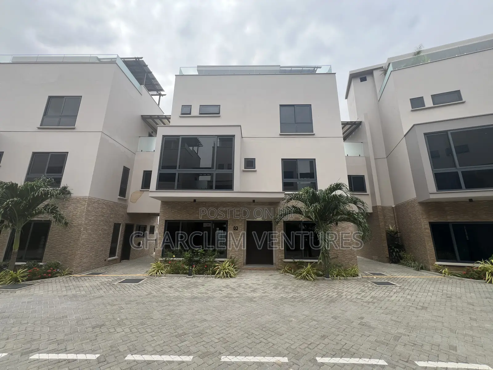 3bdrm Townhouse/Terrace in Charclem Ventures, Roman Ridge for sale