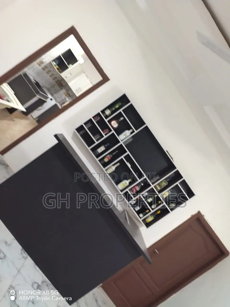 7bdrm House in Anwomaso Domiabra, Kumasi Metropolitan for sale