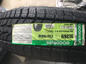 Quality Tyre 215/70r16